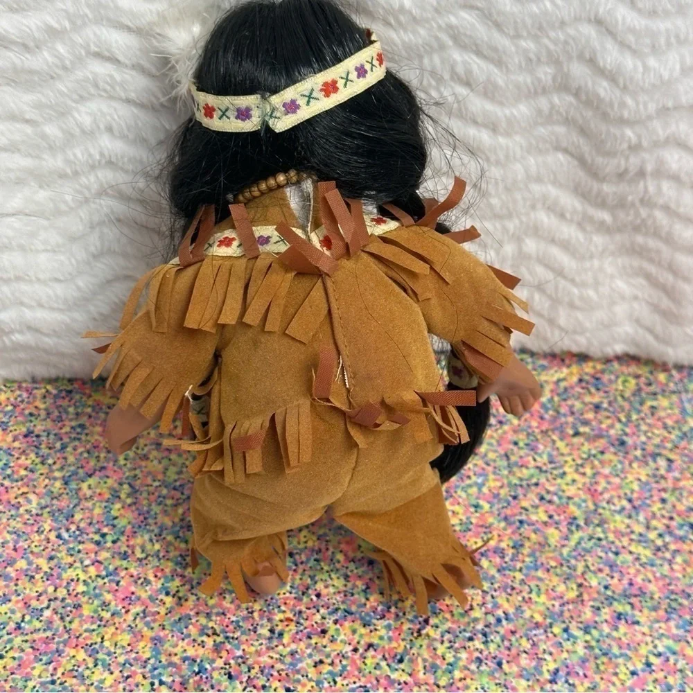 Goldenvale 1/2000 Porcelain Native American Sleeping Doll Maxine Collectors